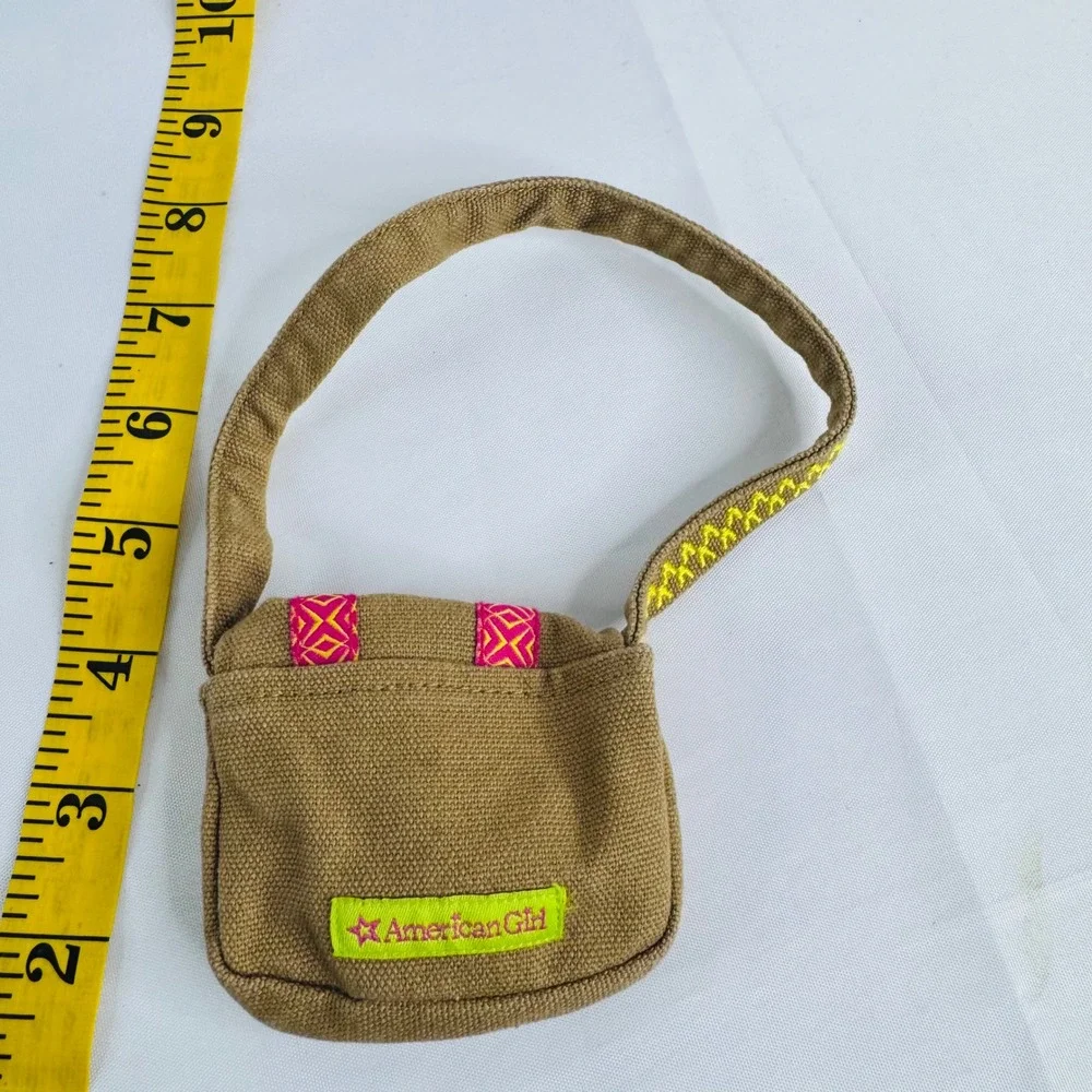 American Girl Lea Clark Doll Tan Canvas Purse Pink Yellow & Compass Meet‎ Outfit